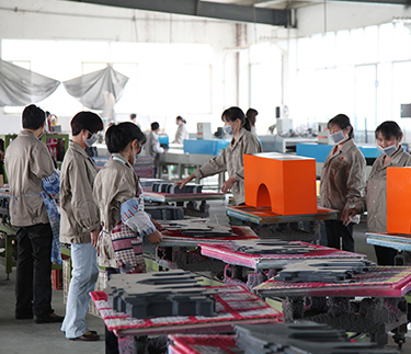 關(guān)于公布監(jiān)測(cè)合格的市級(jí)重點(diǎn)農(nóng)業(yè)龍頭企業(yè)名單中有新云木業(yè)